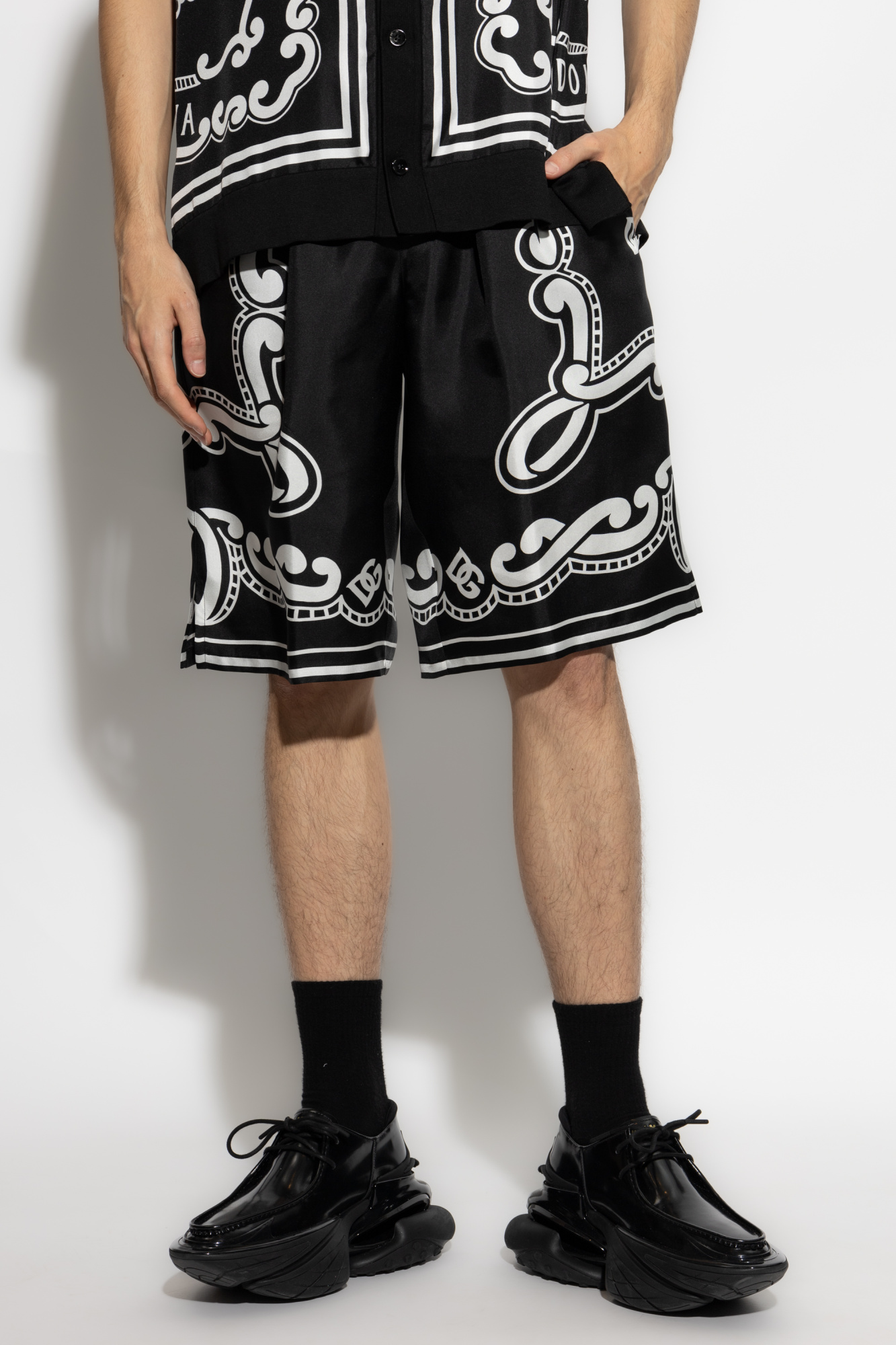 【関税&送料込】Dolce & Gabbana Shorts Dolce & Gabbana - Teen Boys Blue & Pink Cotton Hawaii Shorts